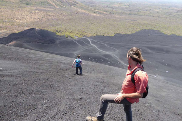 Nicaragua Rundreise Cerro Negro