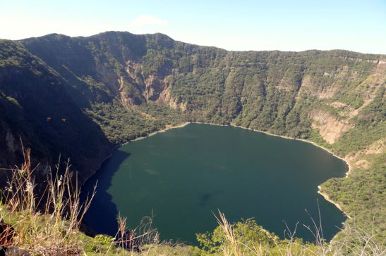 Little-Corn-Island-Kratersee-Cosigueina